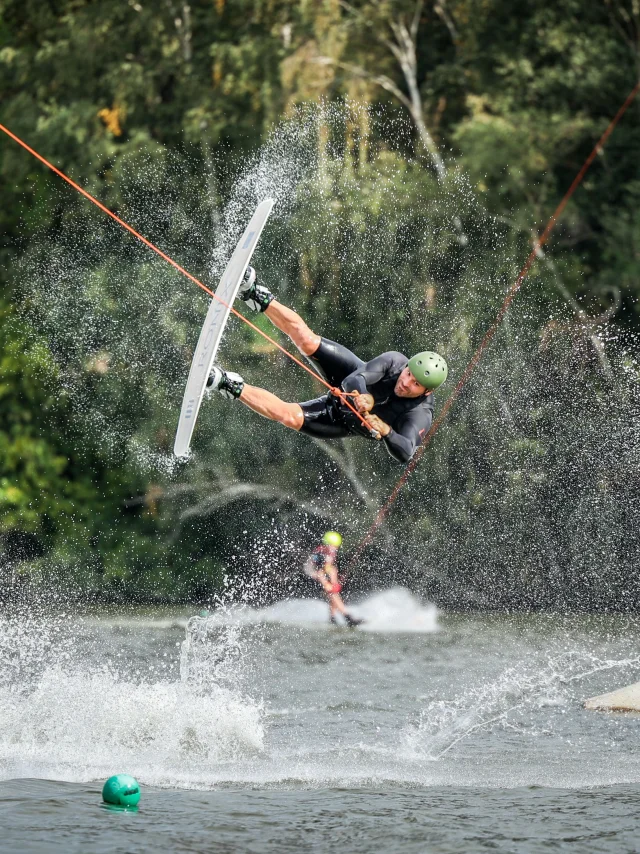Paysage des Lacs -Wakeboard